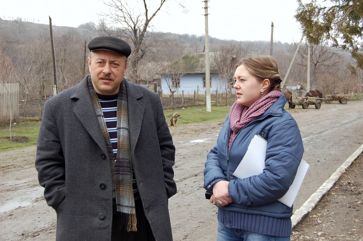 primarul Iurie Ţăruş de vorbă cu Ina Landa de la “Expresul”