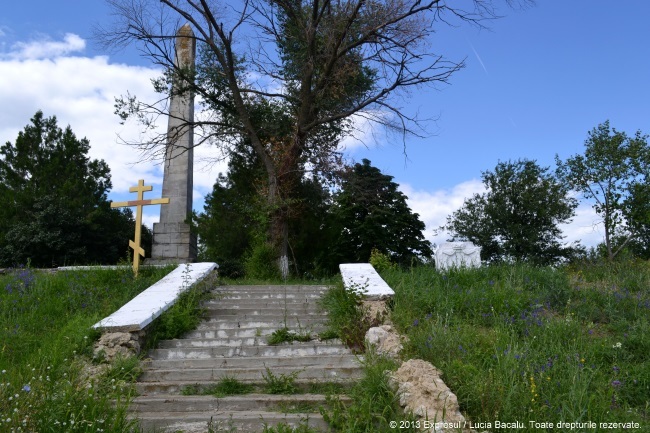 Fotografia săptămînii | Mizerie de nedescris la „Stîlpul lui Potiomkin” situat între satele Rădenii Vechi şi Mileşti